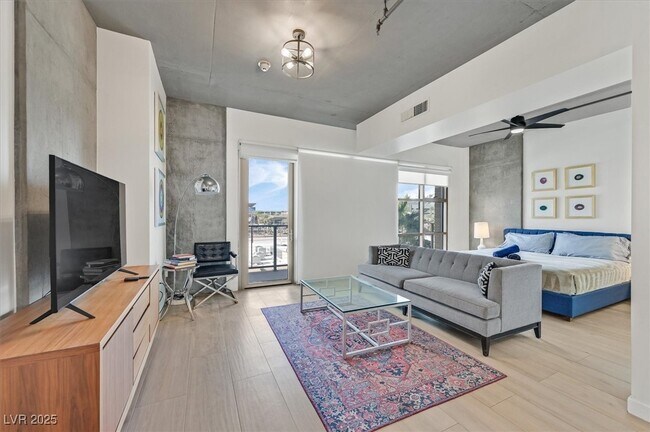 Foto del edificio - 353 E Bonneville Ave