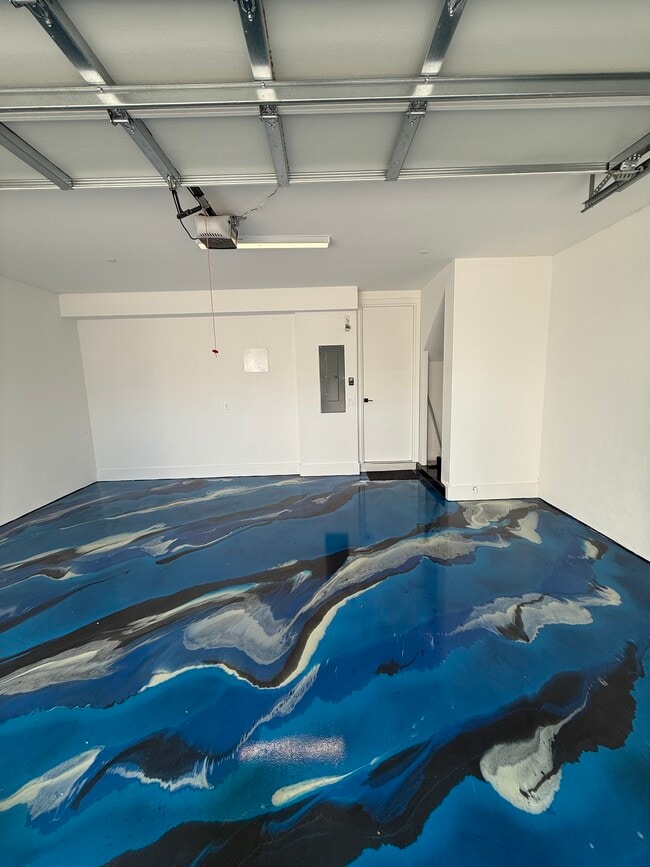 Photo - 426 SE 12th Ct Townhome