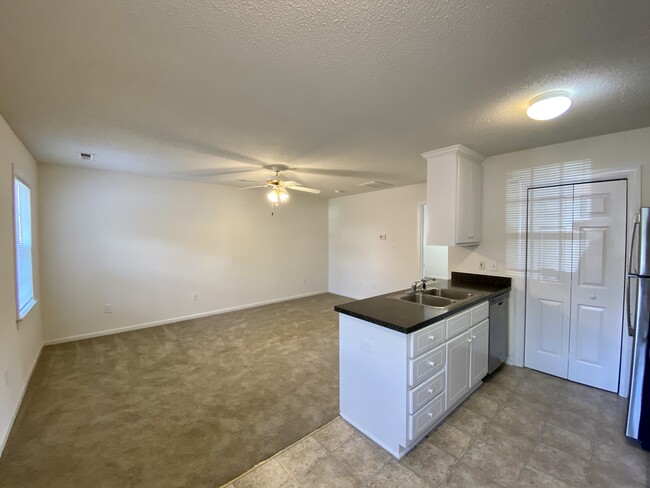 Building Photo - 3609 Jayne Ln NW