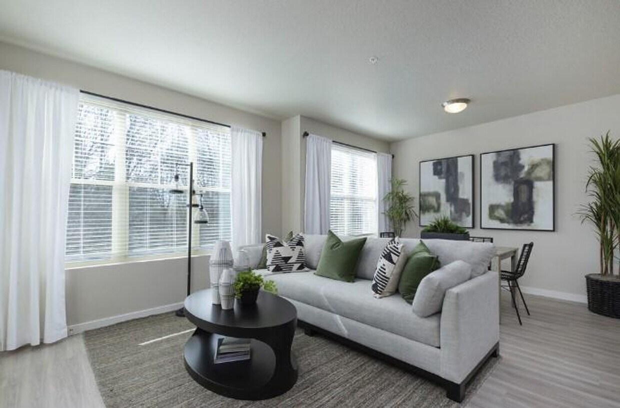 Foto principal - 16107 NW Brugger Rd