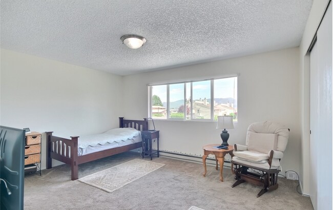 Building Photo - 136 McKean Ct