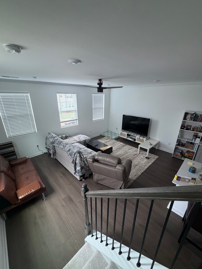 Building Photo - 3210 Gypsum Dr
