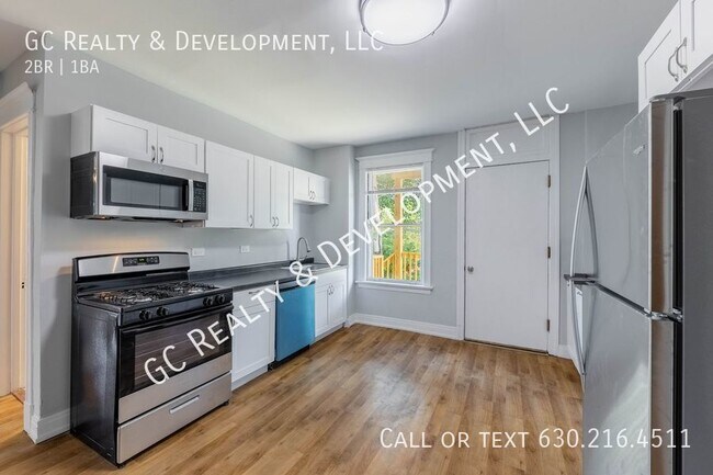 Foto del edificio - ***BRIDGEPORT / COMPLETELY UPDATED - 2 BDR...