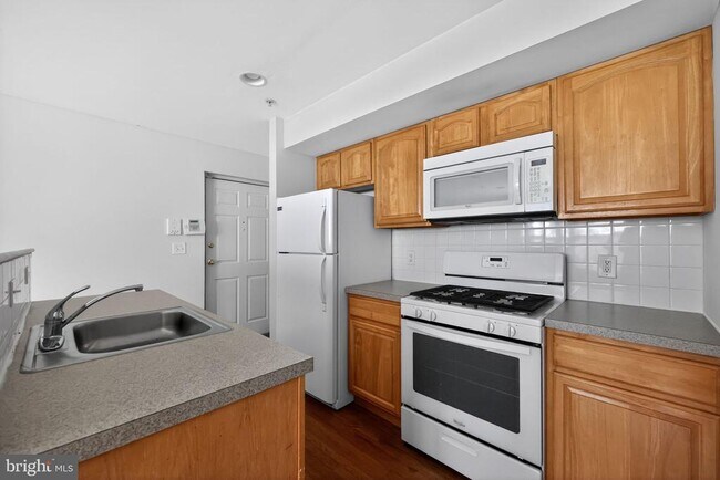 Foto del edificio - 1521 N 15th St