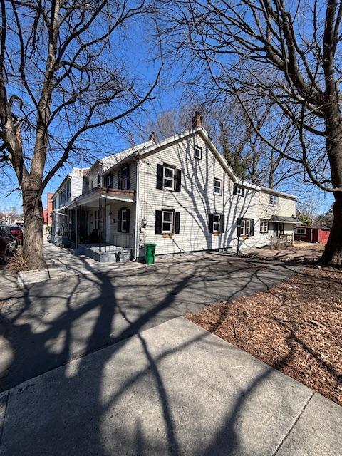 Foto principal - 317 N West St