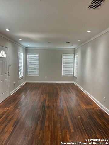 Foto del edificio - 1624 El Monte Blvd