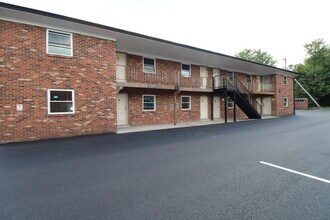 Building Photo - 203 S 1st St