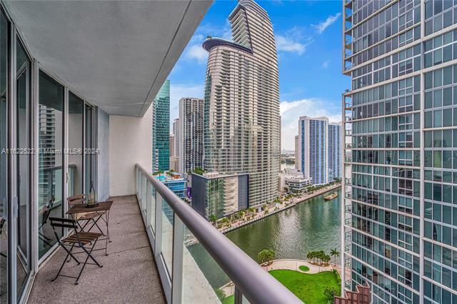 Foto principal - 485 Brickell Ave