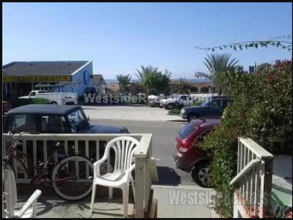 Primary Photo - 1316 Monterey Blvd