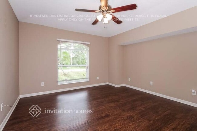 Building Photo - 2255 Dongola St