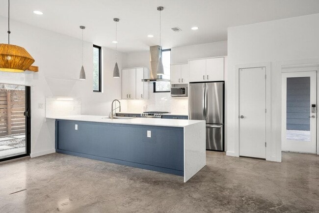 Foto del edificio - 4711 Gonzales St