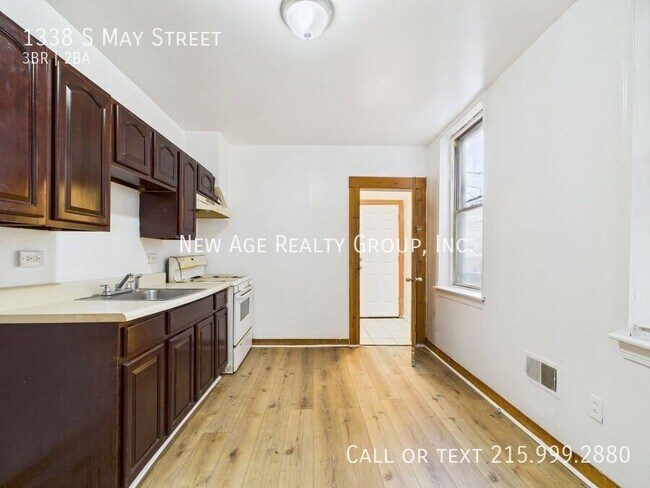 Foto del edificio - 1338 S May St