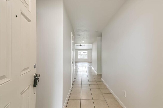 Foto del edificio - 3306 Barnes Ln