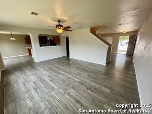 Foto del edificio - 8755 Sunview St