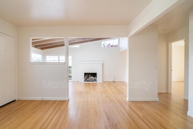 Foto del edificio - 1121 Prescott Ave
