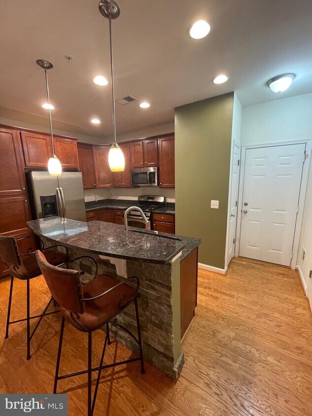 9551 S Hall Terrace, Manassas, VA 20110 Townhome Rentals in Manassas VA