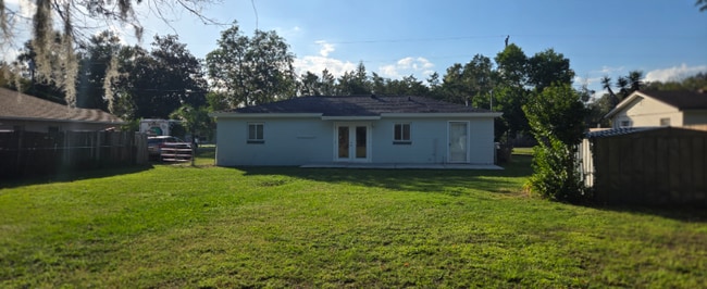 Foto del edificio - 33918 Grant Ave