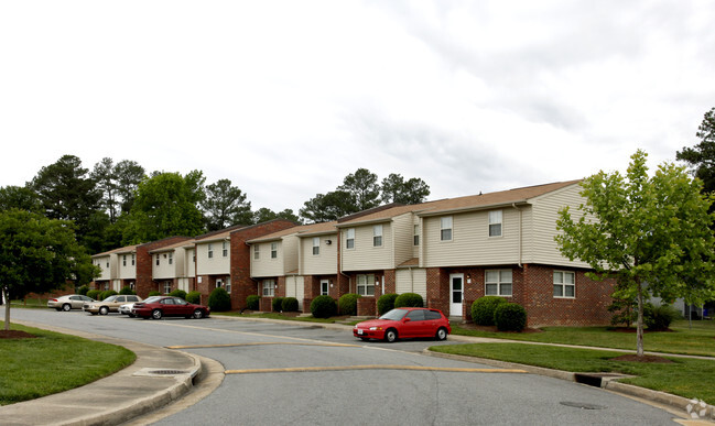 Building Photo - Dorchester Square Apartments