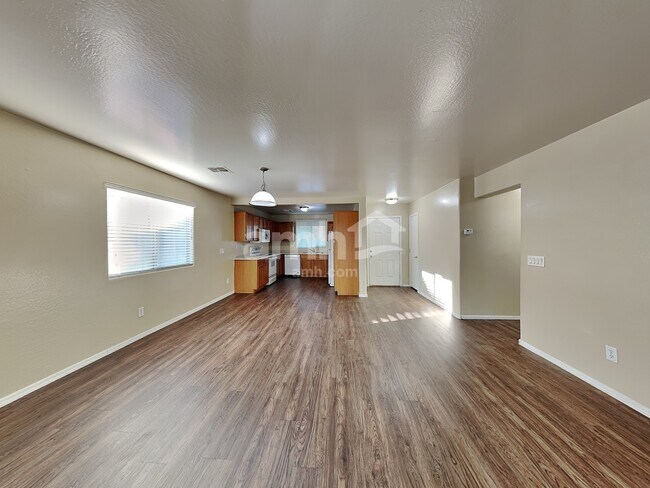 Foto del edificio - 3712 W Darrow St