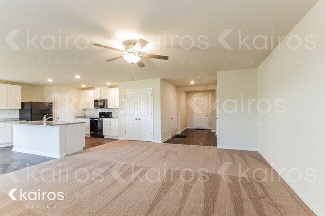 Building Photo - 1303 Clemons Lane