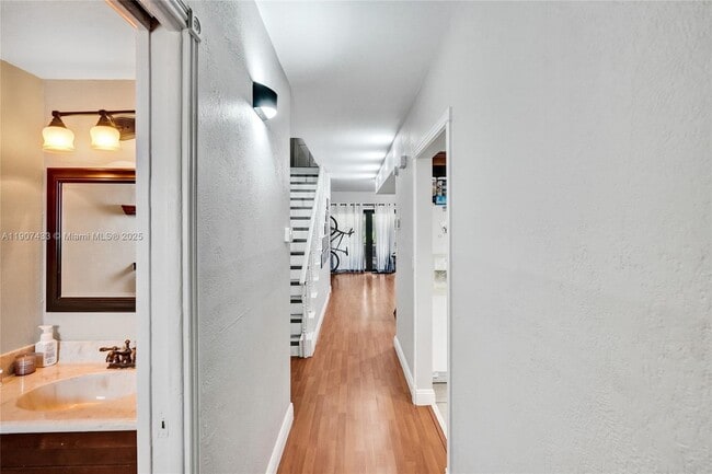 Foto del edificio - 4736 NW 90th Ave