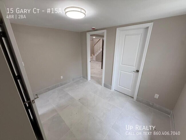 Foto del edificio - 15 Gary Ct