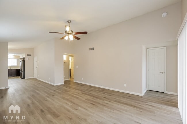 Building Photo - 4545 N 67th Ave