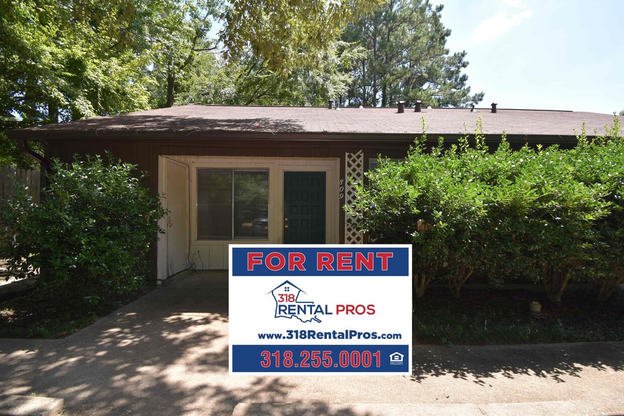 Primary Photo - Saratoga Street Duplex