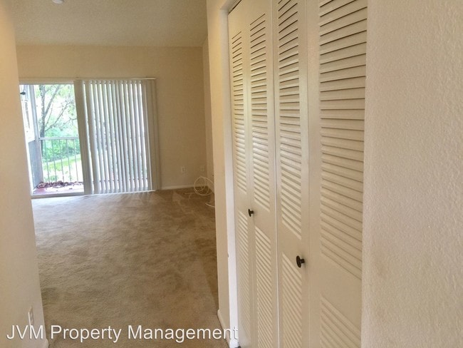 Building Photo - 1388 Wildwood Lakes Blvd