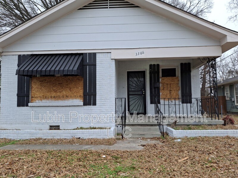 Primary Photo - 3588 Macon Rd