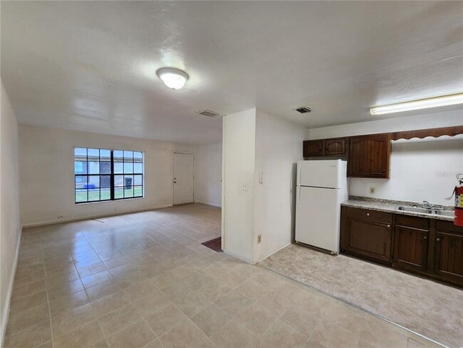 Building Photo - 6136 NW 26th St