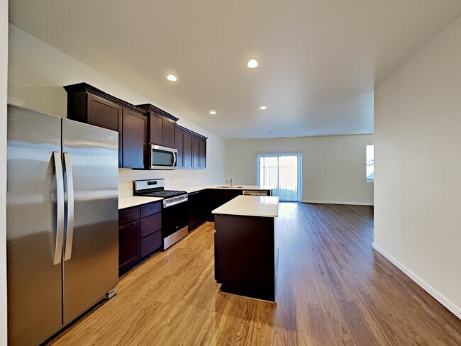 Foto del edificio - 1951 NW 22nd Street