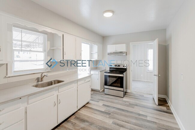 Foto del edificio - 4202 16th Ave