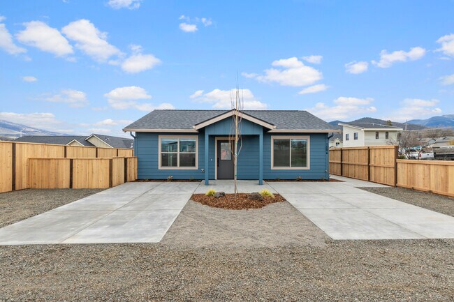 Foto del edificio - 109 Gangnes Dr