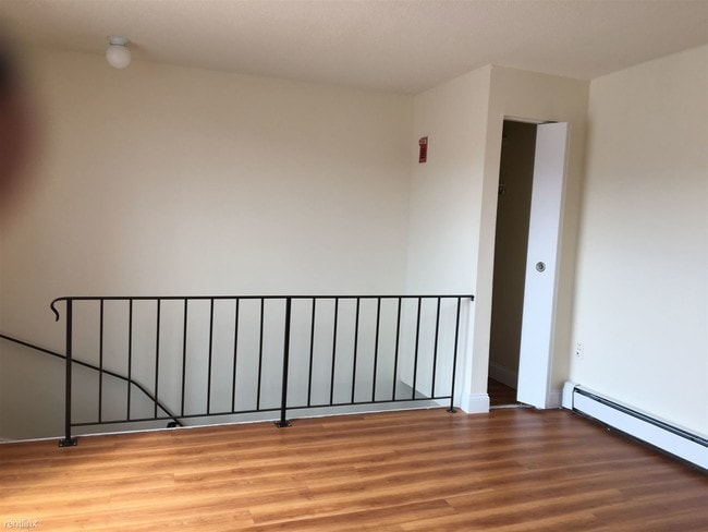 Building Photo - 1 br, 1 bath  - 109 Tremont St Apt 315
