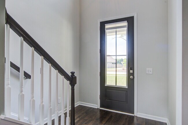 Building Photo - 2732 Harmony Lake Dr