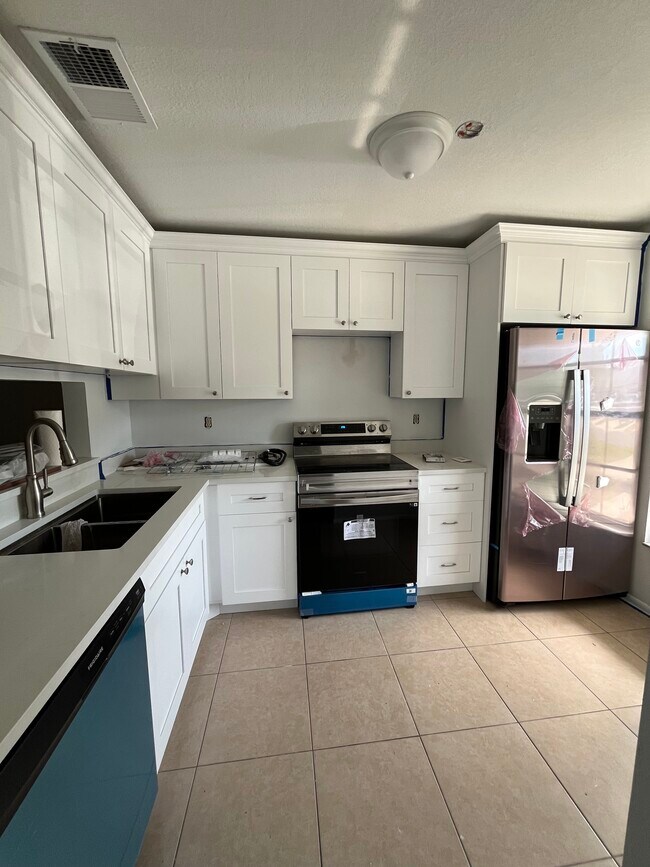 Foto del edificio - 2920 Bradley Ct