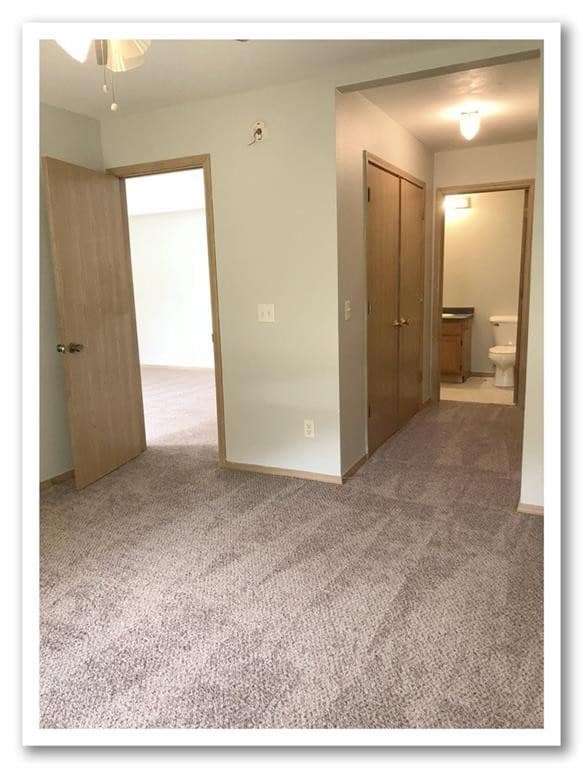 Foto del edificio - 807 Maple Dr