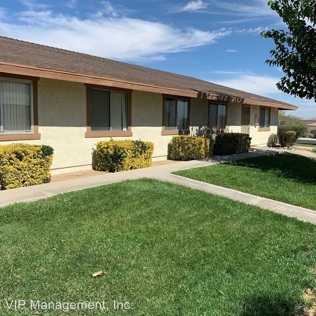 Building Photo - 16154 Kamana Rd