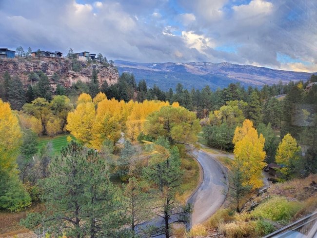 Building Photo - 314 Tamarron Dr