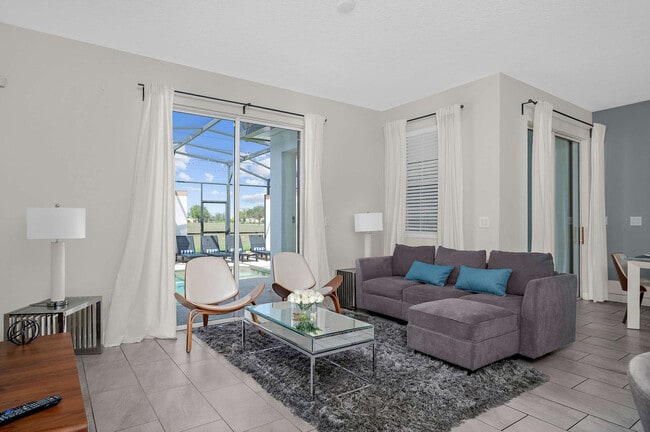 Building Photo - 8969 Stinger Dr