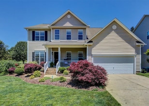 Building Photo - 2957 Maple Branch Dr