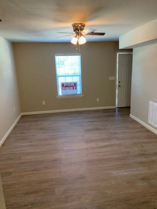 Building Photo - 262 Mulberry Ave