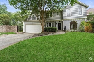 Building Photo - 3126 Wroxton Rd