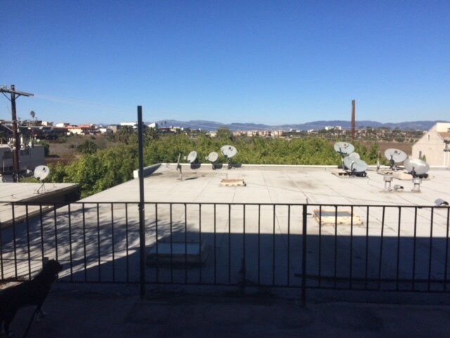 VISTAS MOUNAINS SANTO MÓNICA Y MARINA - 381 Pershing Dr