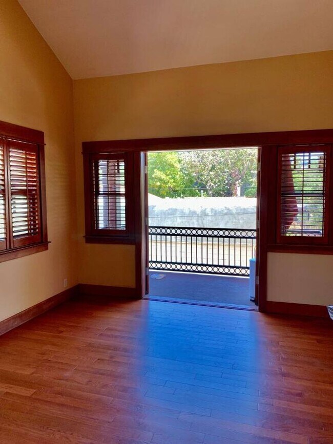 Foto del edificio - 3 Bedroom/2 Bath Downtown SLO