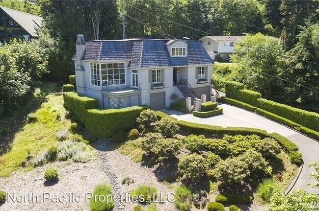 Foto del edificio - 3 br, 3 bath House - 17203 SE 42nd Pl