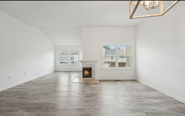 Building Photo - 7813 Flager Cir