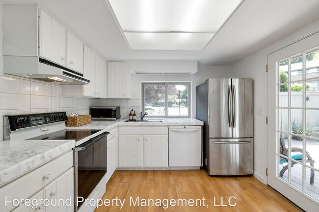 Foto del edificio - 2 br, 2.5 bath House - 237 169th Ave NE