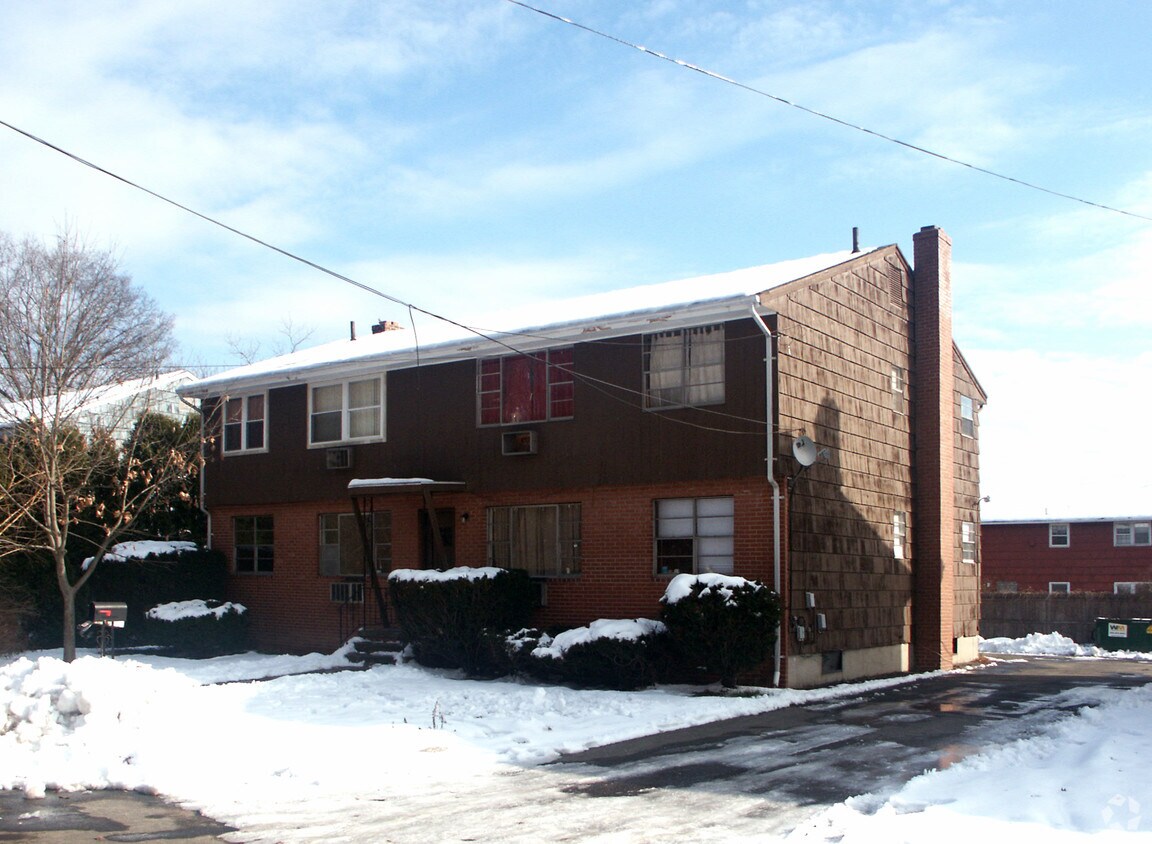 151 Dogburn Rd, West Haven, CT 06516 Apartments in West Haven, CT